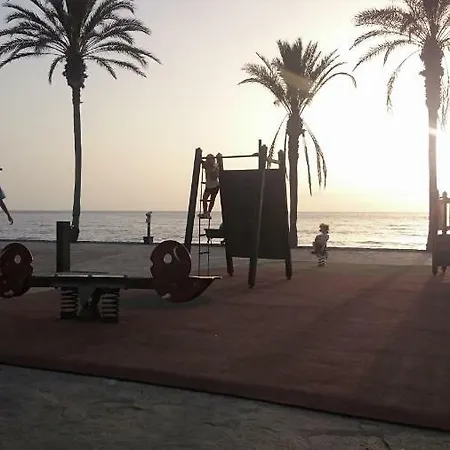 Estudio En Ponderosa Playa de las Américas